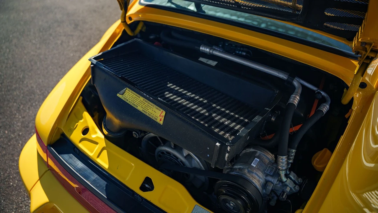 1994 Porsche 964 Turbo - Image 10 of 31