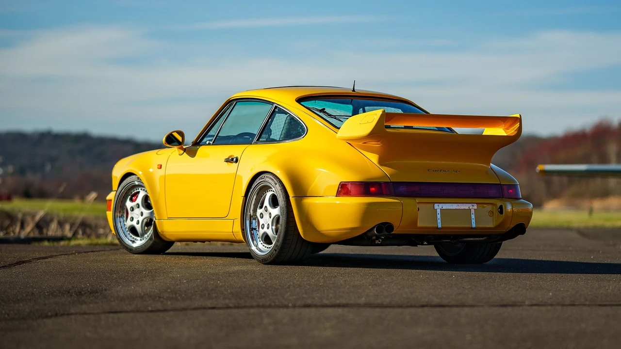 1994 Porsche 964 Turbo - Image 15 of 31