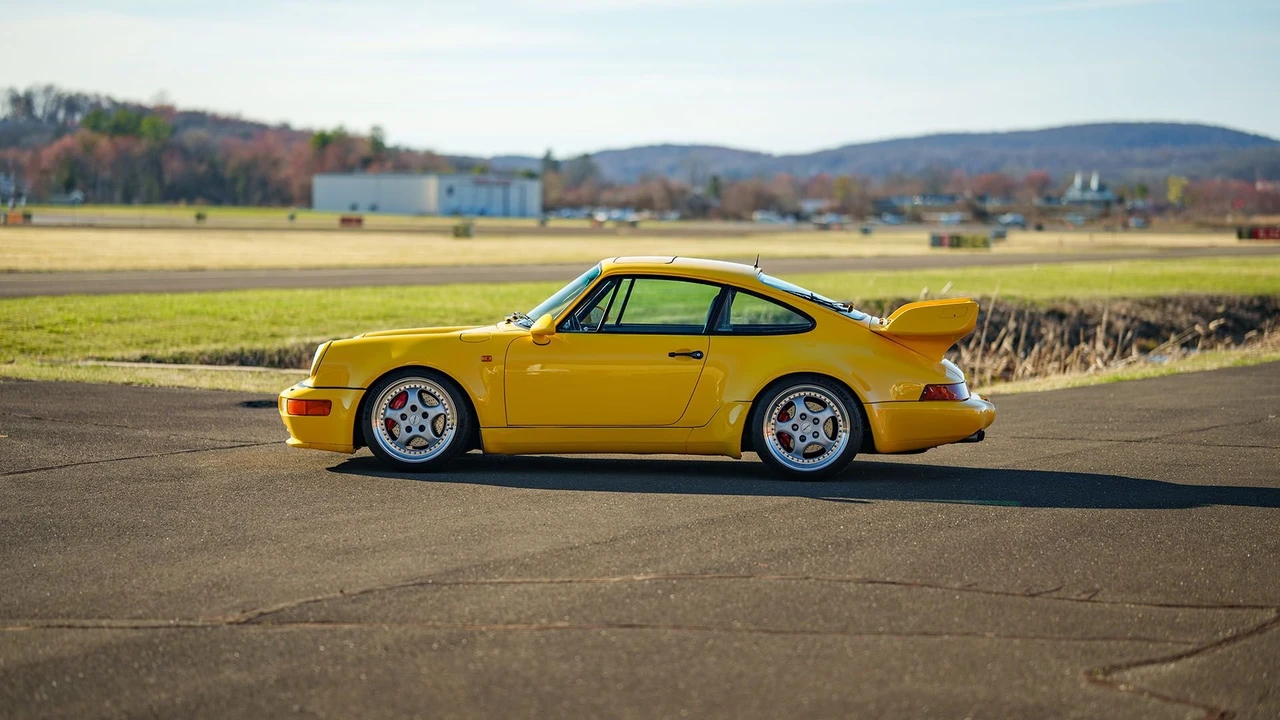 1994 Porsche 964 Turbo - Image 14 of 31