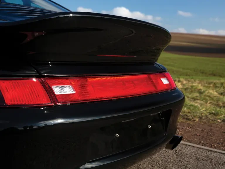 1994 Porsche 964 Turbo - Image 8 of 31