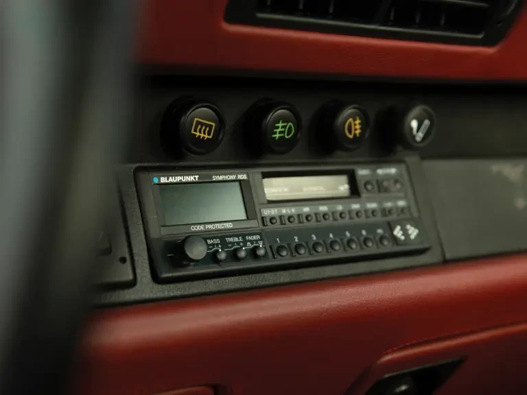 1994 Porsche 964 Turbo - Image 15 of 31