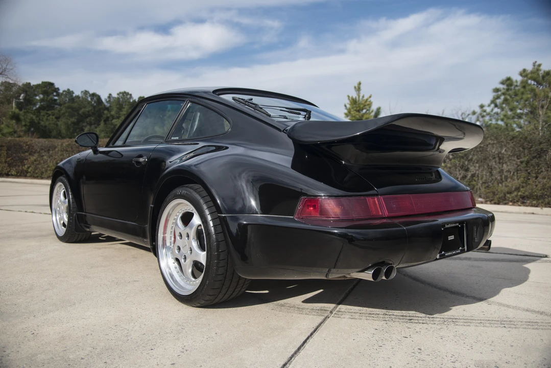 1994 Porsche 964 Turbo - Image 25 of 31