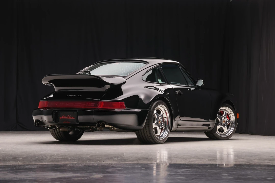 1994 Porsche 964 Turbo - Image 15 of 31