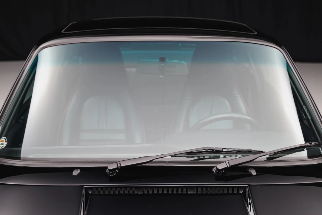 1994 Porsche 964 Turbo - Image 30 of 31