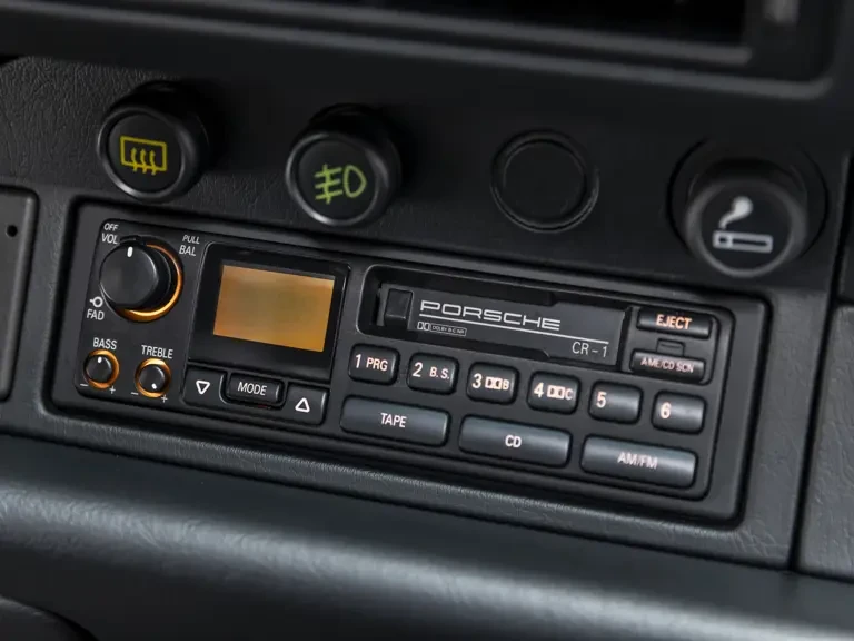 1994 Porsche 964 Turbo - Image 22 of 31