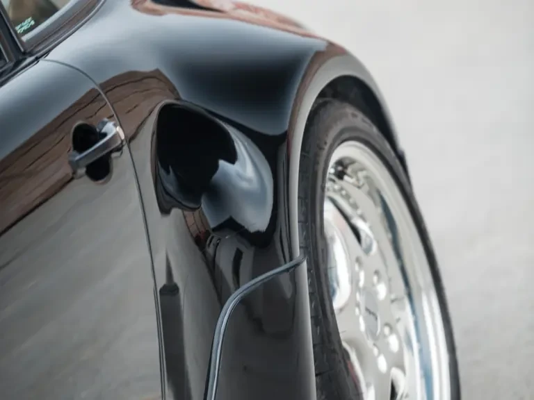 1994 Porsche 964 Turbo - Image 9 of 31