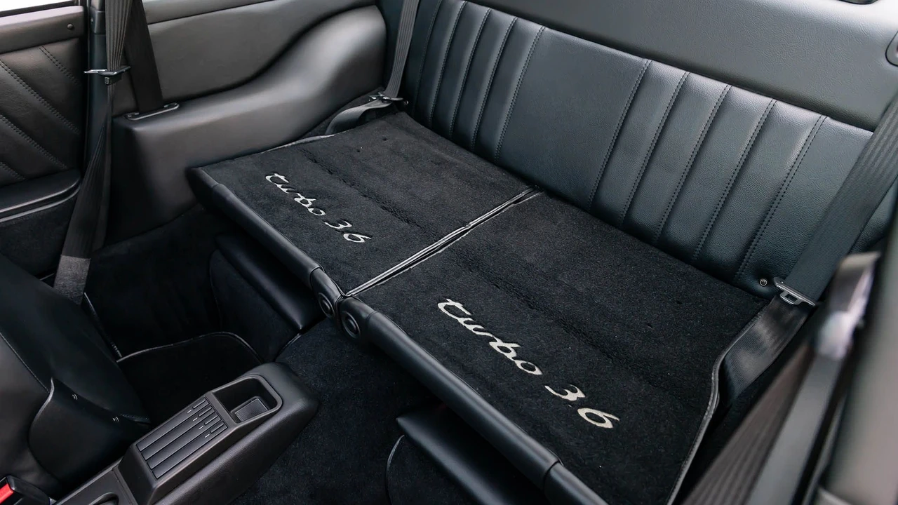 1994 Porsche 964 Turbo S - Image 8 of 31