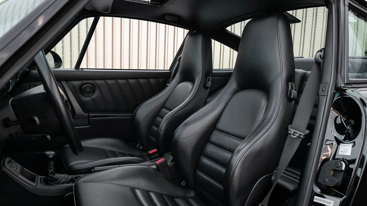 1994 Porsche 964 Turbo S - Image 7 of 31