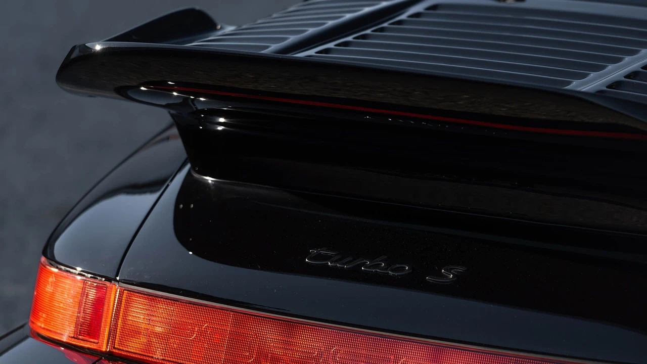 1994 Porsche 964 Turbo S - Image 28 of 31