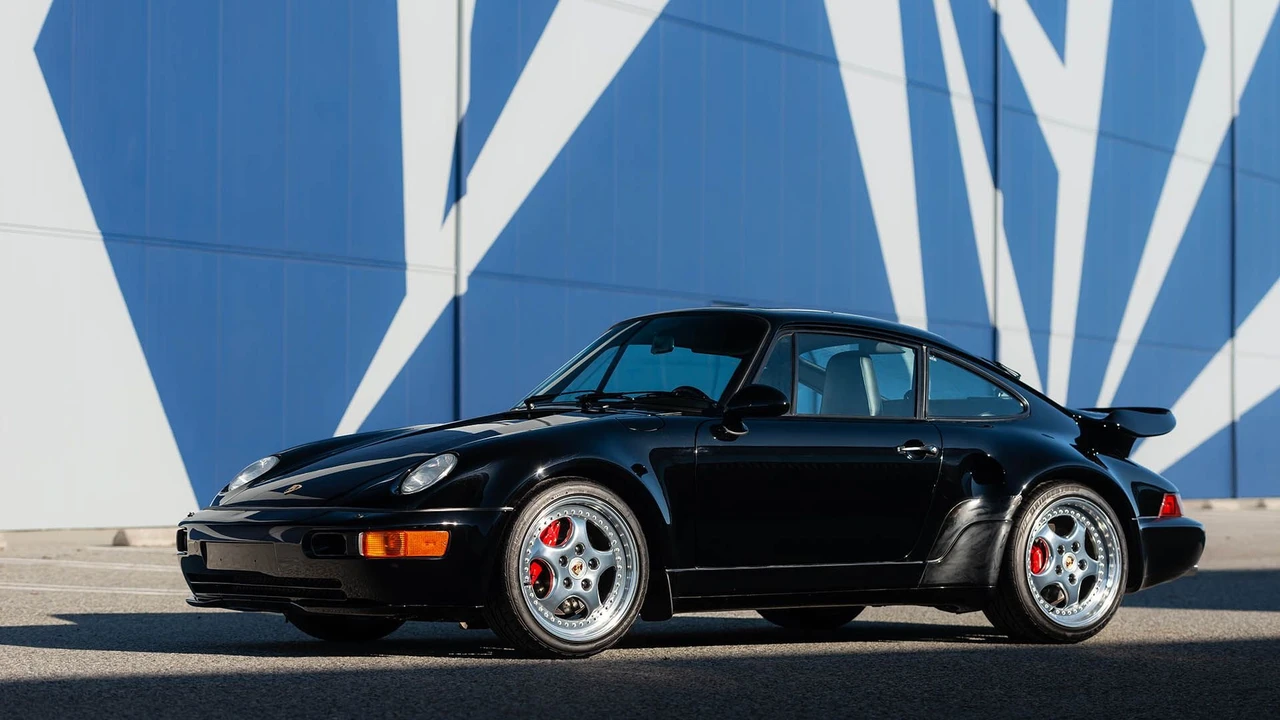 1994 Porsche 964 Turbo S - Image 11 of 31