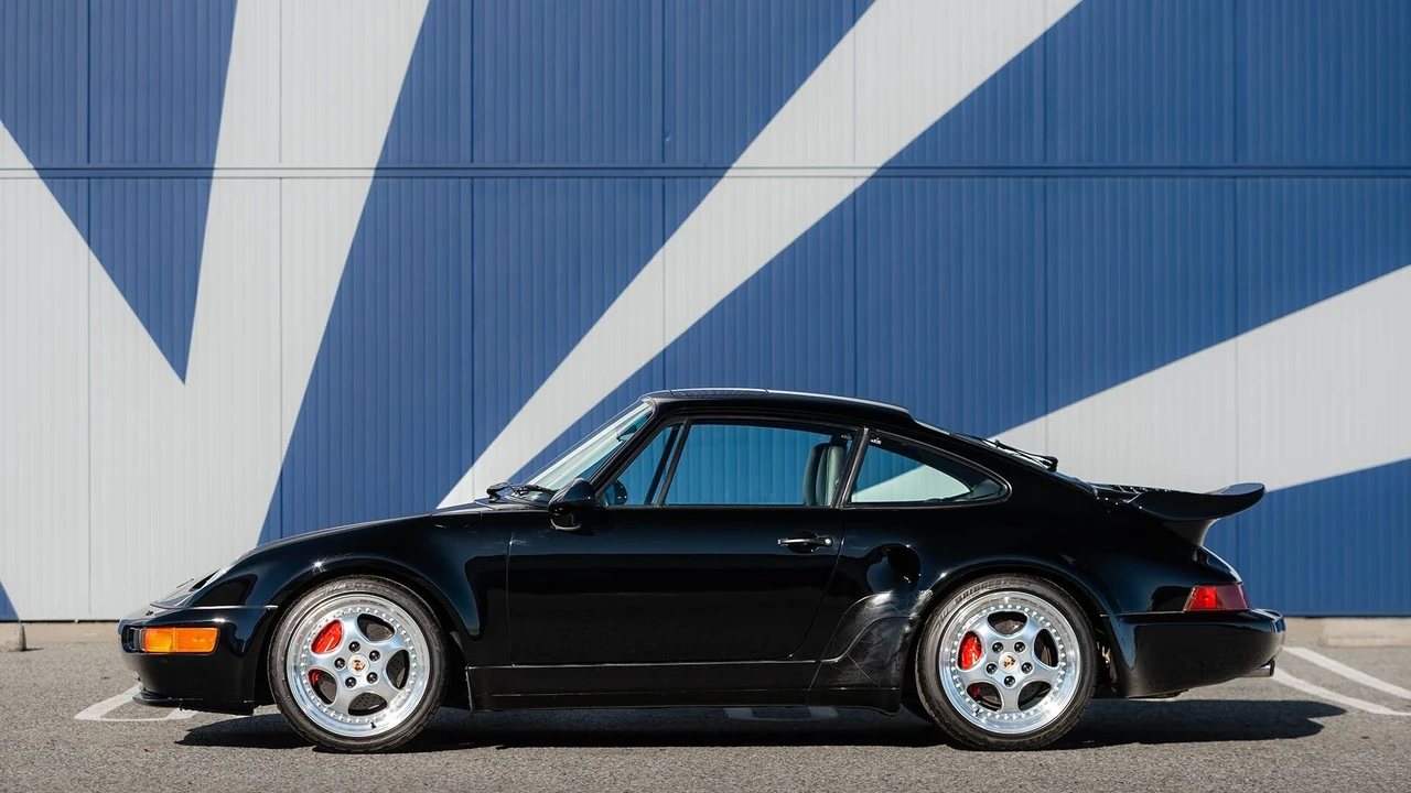 1994 Porsche 964 Turbo S - Image 2 of 31