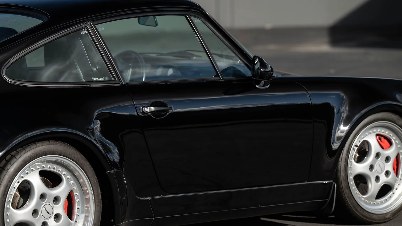 1994 Porsche 964 Turbo S - Image 25 of 31
