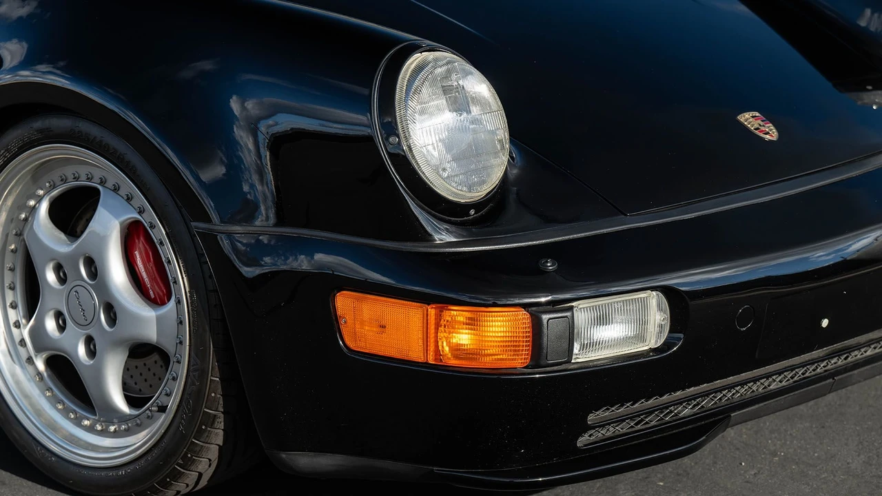 1994 Porsche 964 Turbo S - Image 12 of 31