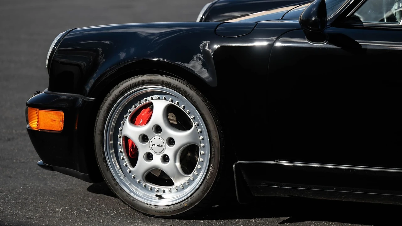 1994 Porsche 964 Turbo S - Image 26 of 31