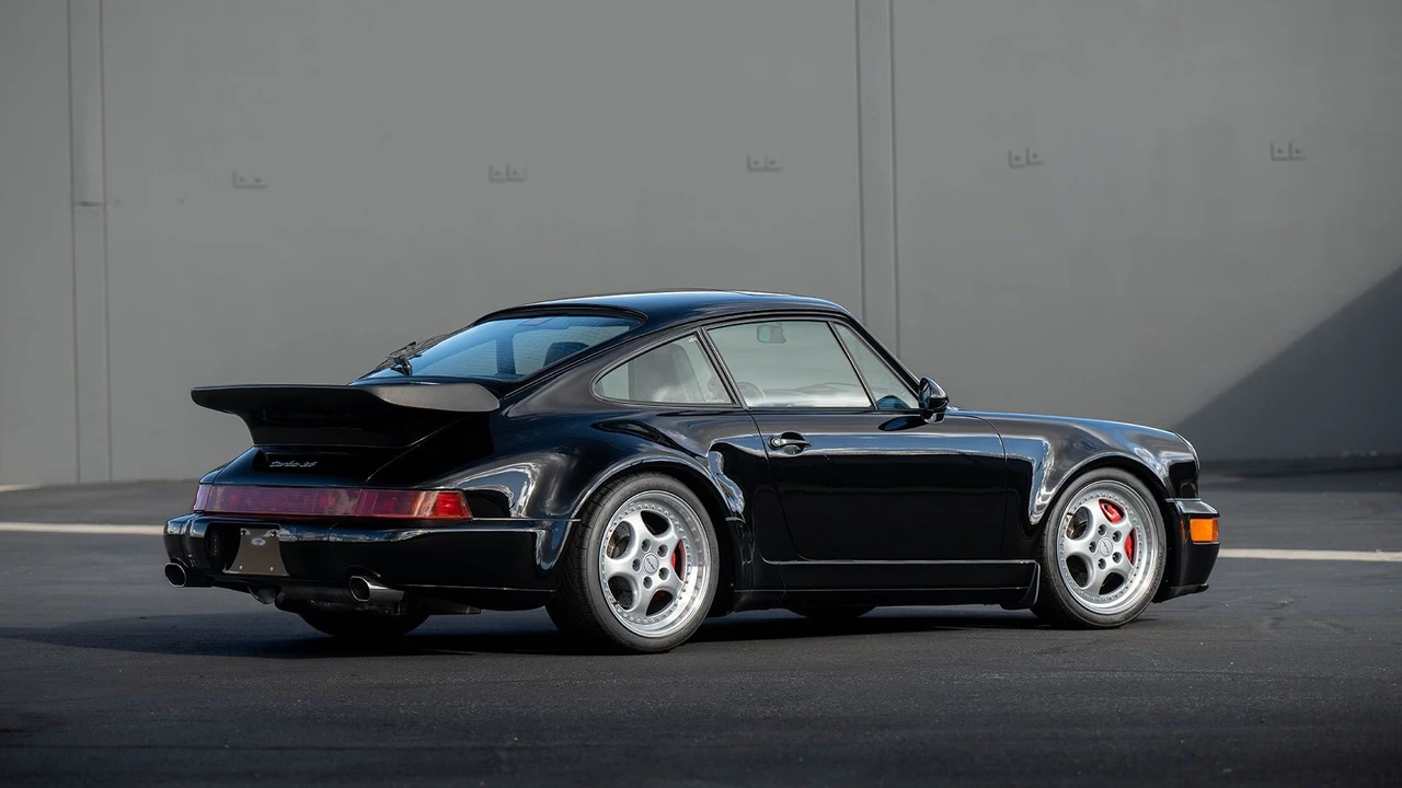 1994 Porsche 964 Turbo S - Image 15 of 31