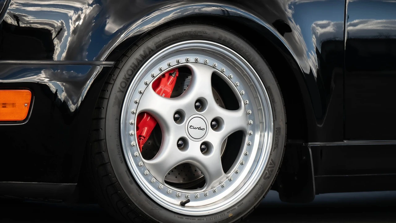 1994 Porsche 964 Turbo S - Image 29 of 31