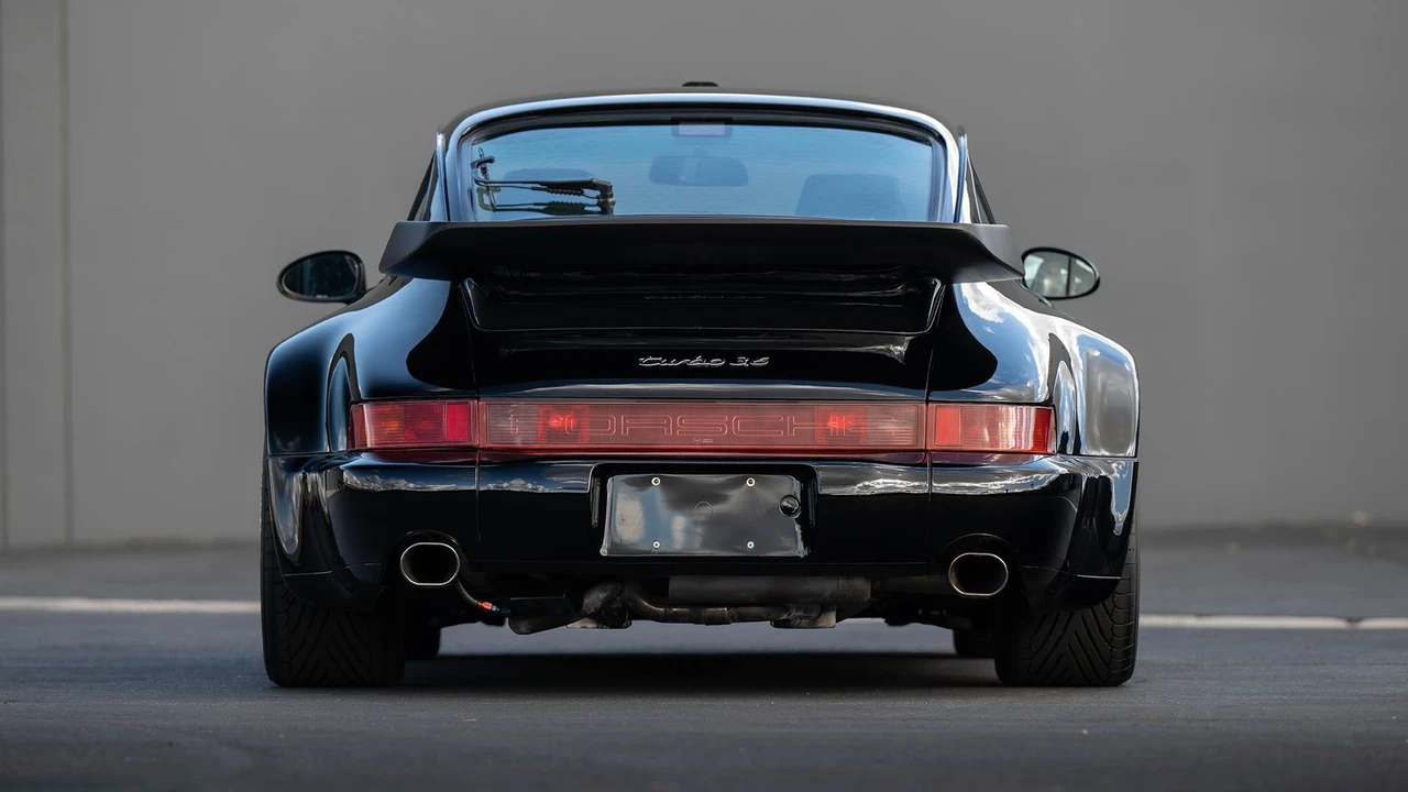 1994 Porsche 964 Turbo S - Image 7 of 31