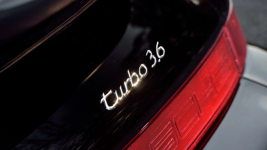1994 Porsche 964 Turbo - Image 11 of 31