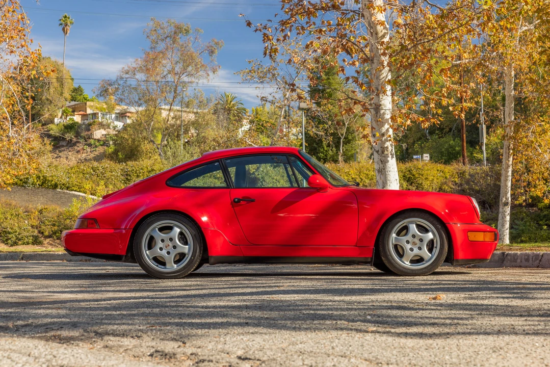 1994 Porsche 964 Carrera 4 - Image 6 of 31