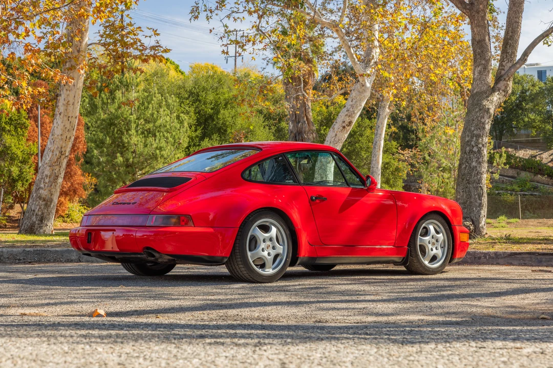 1994 Porsche 964 Carrera 4 - Image 8 of 31