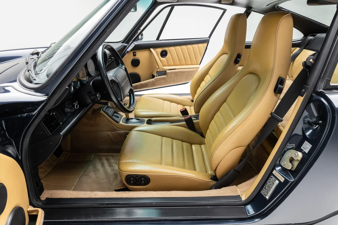 1994 Porsche 964 Carrera - Image 13 of 31