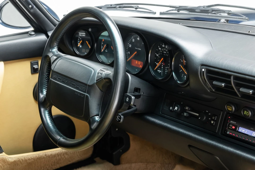 1994 Porsche 964 Carrera - Image 16 of 31