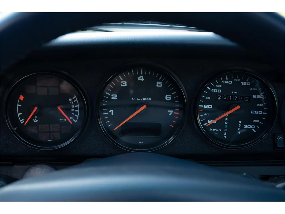 1994 Porsche 964 Carrera - Image 8 of 11