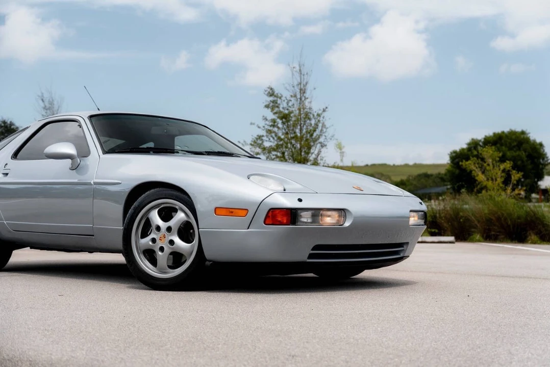 1994 Porsche 928 GTS - Image 17 of 21