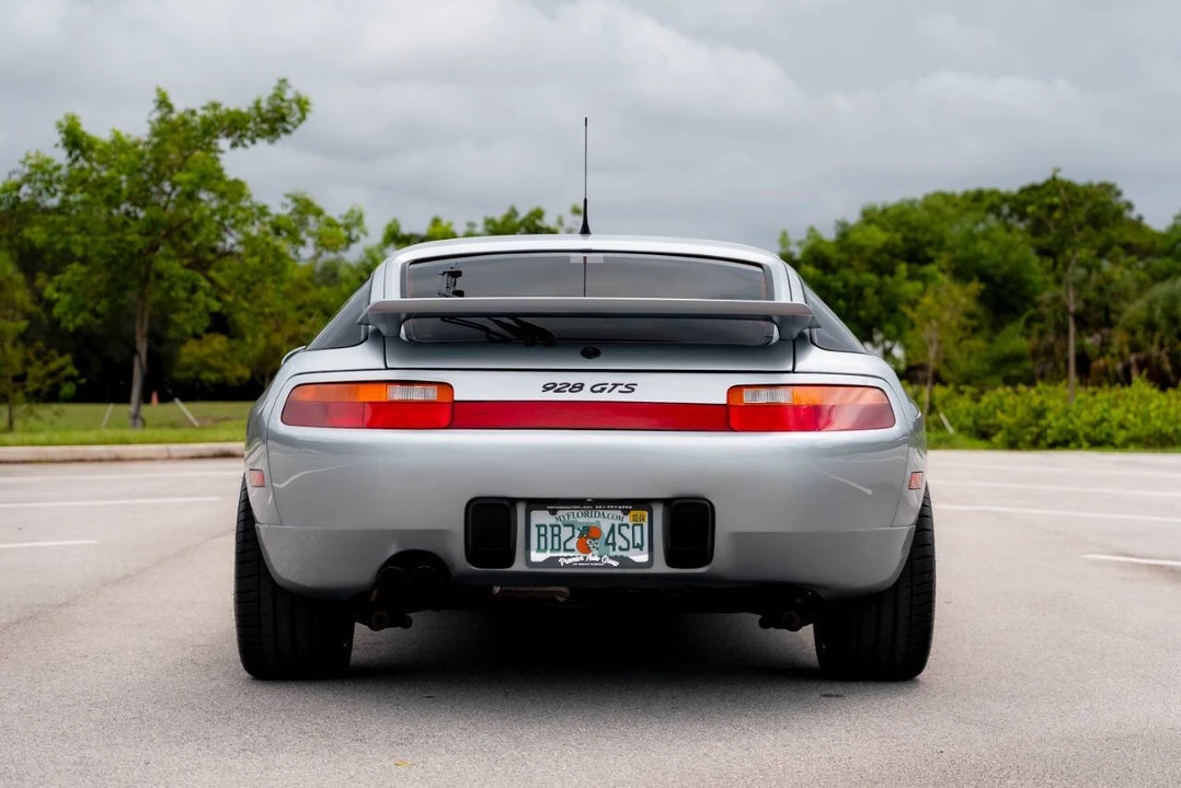1994 Porsche 928 GTS - Image 7 of 21
