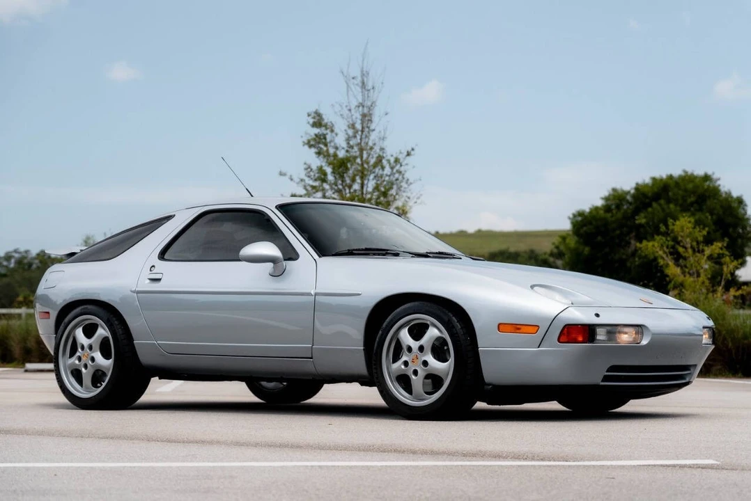 1994 Porsche 928 GTS - Image 2 of 21