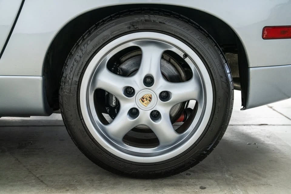 1994 Porsche 928 GTS - Image 9 of 19