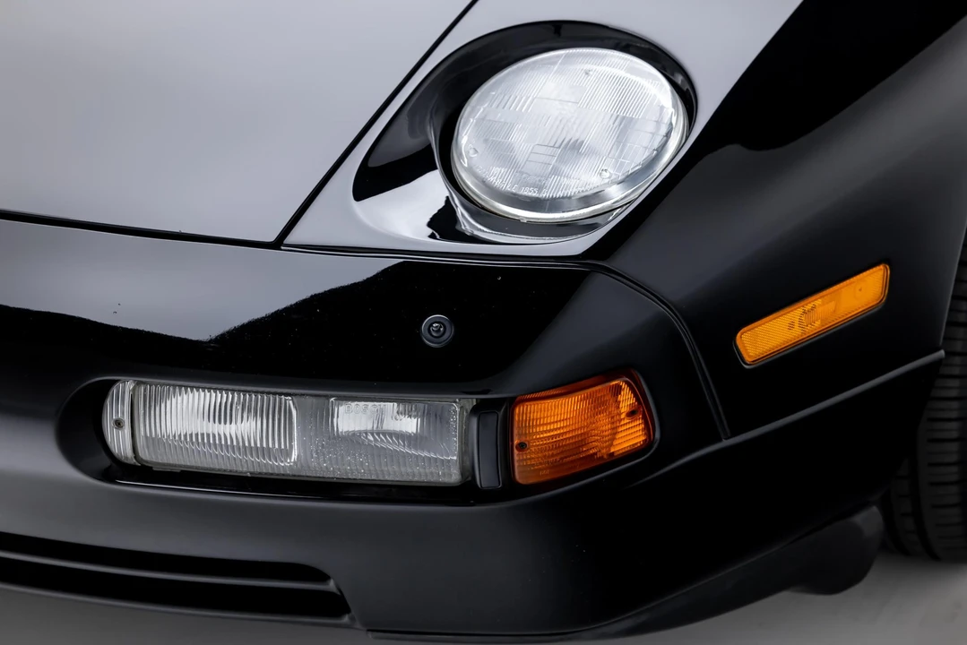 1994 Porsche 928 GTS - Image 25 of 31