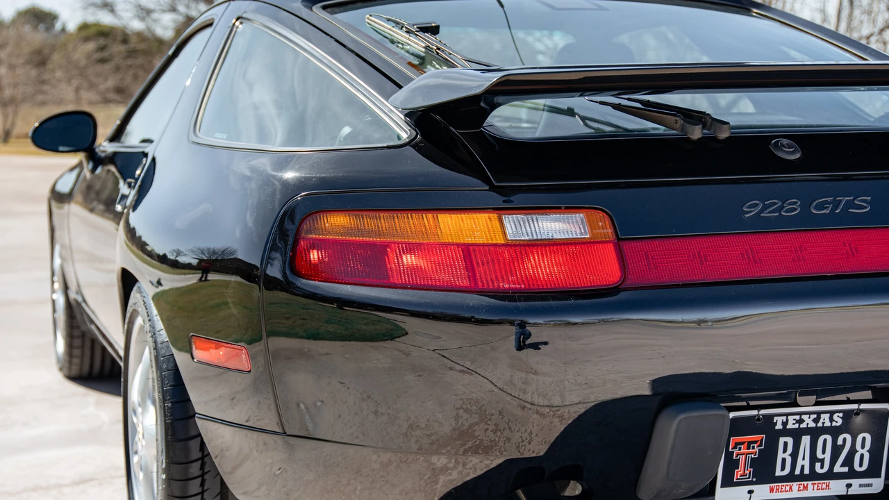 1994 Porsche 928 GTS - Image 14 of 31