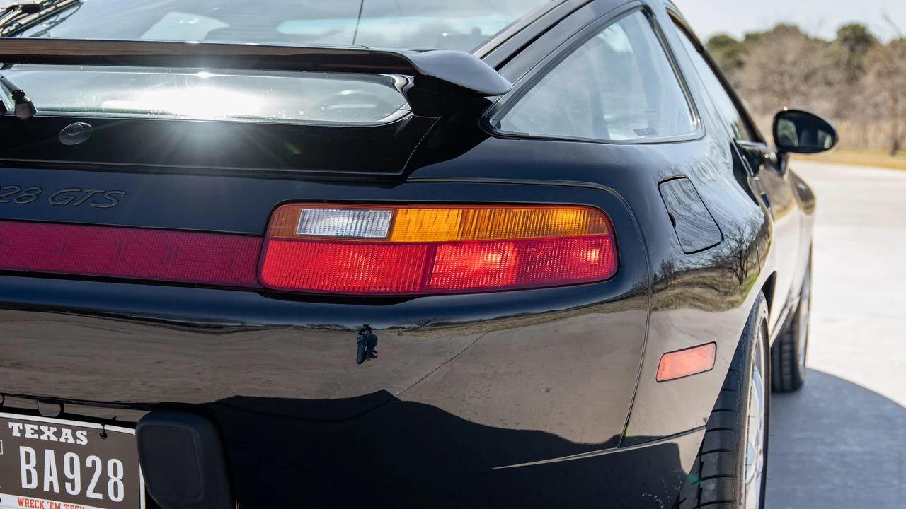 1994 Porsche 928 GTS - Image 15 of 31