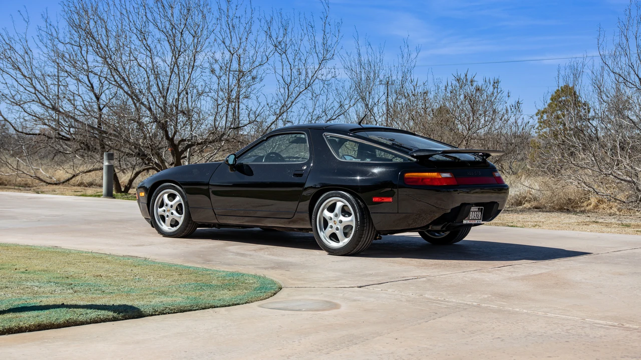 1994 Porsche 928 GTS - Image 7 of 31