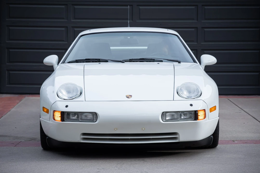1994 Porsche 928 GTS - Image 8 of 31