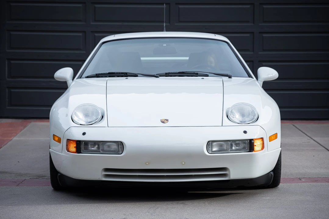 1994 Porsche 928 GTS - Image 10 of 31