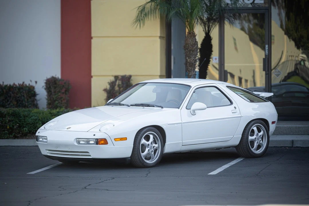 1994 Porsche 928 GTS - Image 4 of 31
