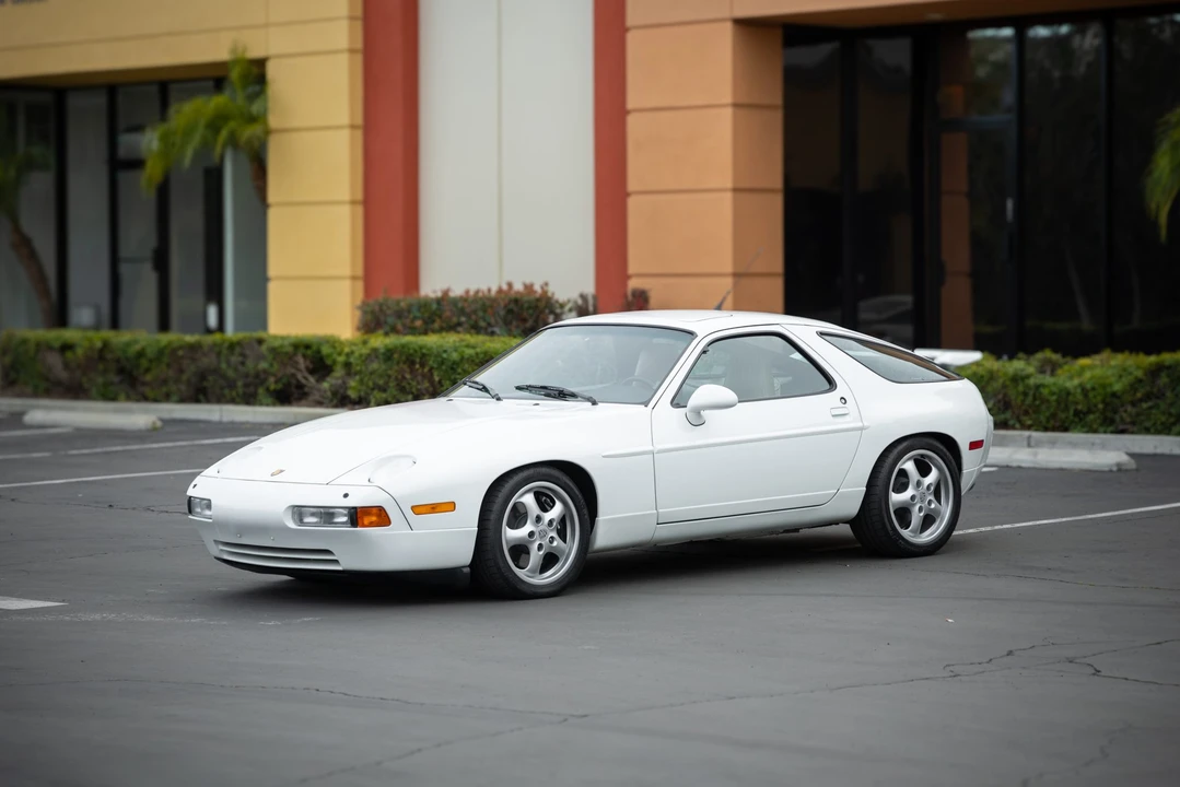 1994 Porsche 928 GTS - Image 3 of 31