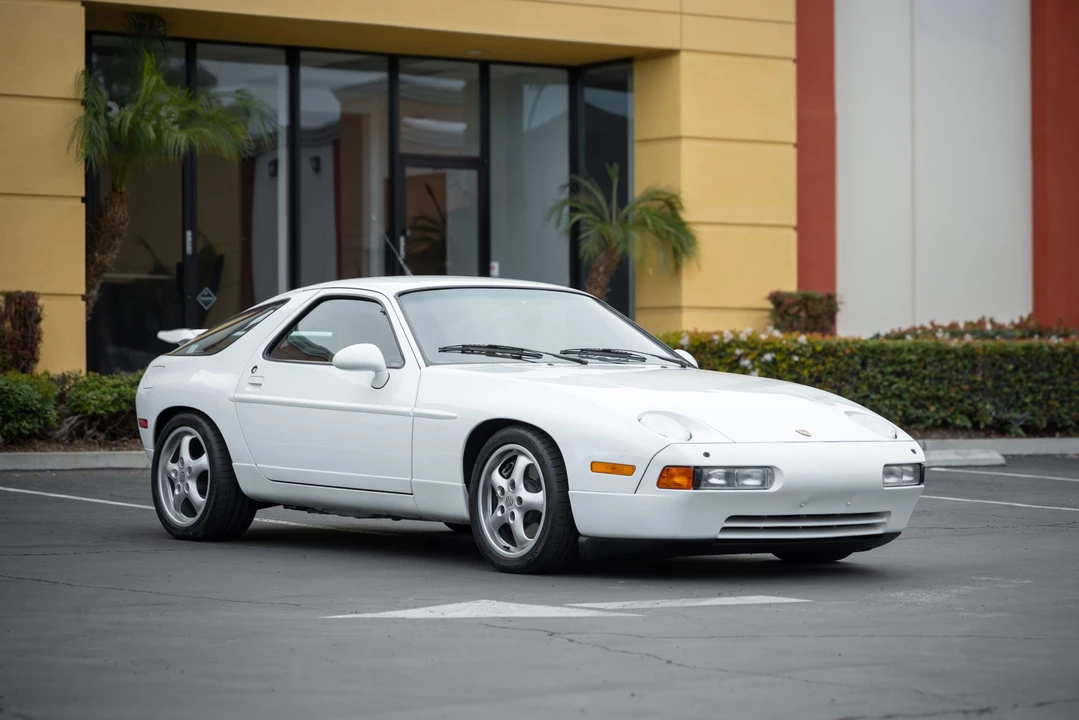 1994 Porsche 928 GTS - Image 16 of 31