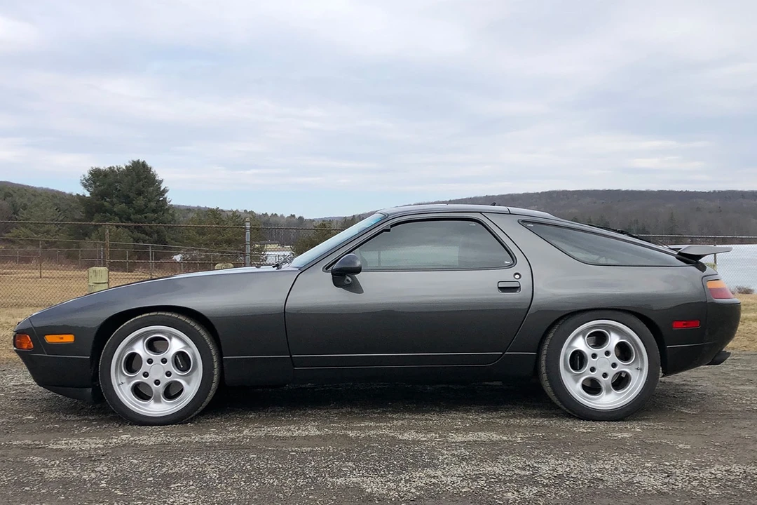 1994 Porsche 928 GTS - Image 8 of 31