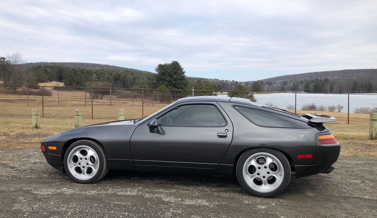 1994 Porsche 928 GTS - Image 9 of 31