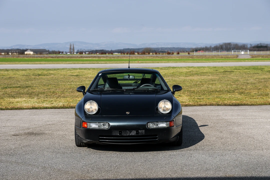 1994 Porsche 928 GTS - Image 2 of 16