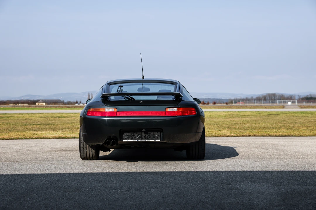 1994 Porsche 928 GTS - Image 6 of 16