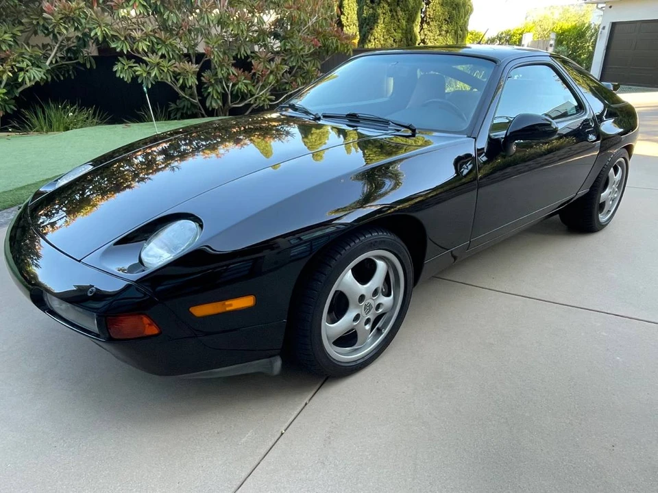 1994 Porsche 928 GTS - Image 3 of 24
