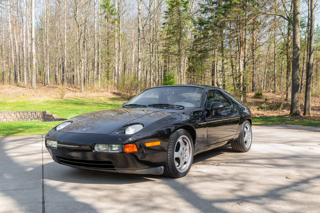 1994 Porsche 928 GTS - Image 2 of 31
