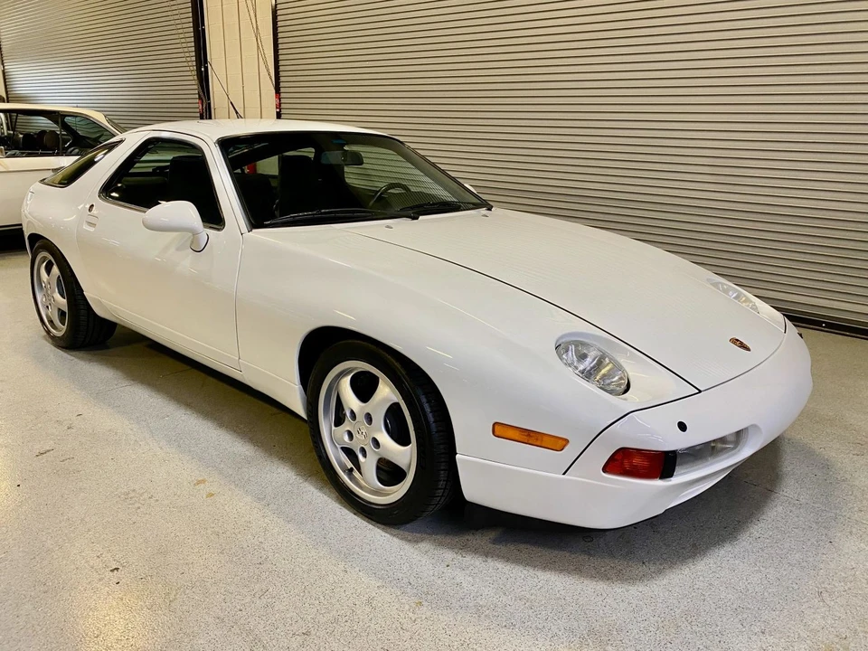 1994 Porsche 928 GTS - Image 11 of 31