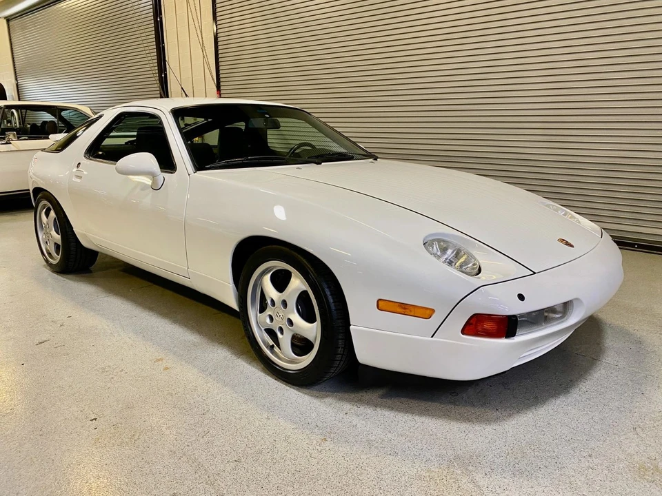 1994 Porsche 928 GTS - Image 12 of 31