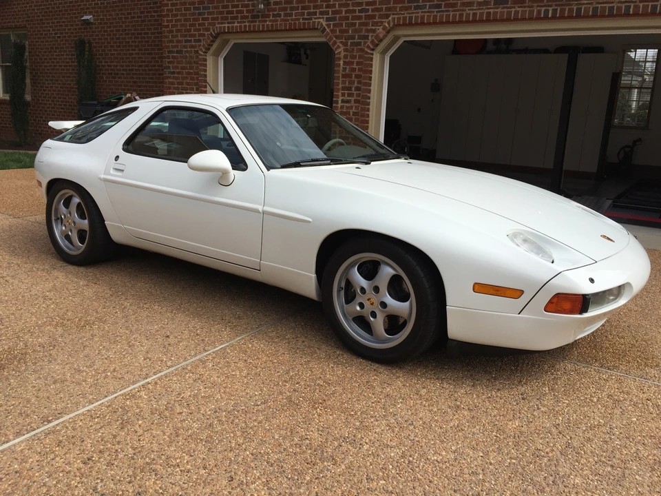 1994 Porsche 928 GTS - Image 11 of 31