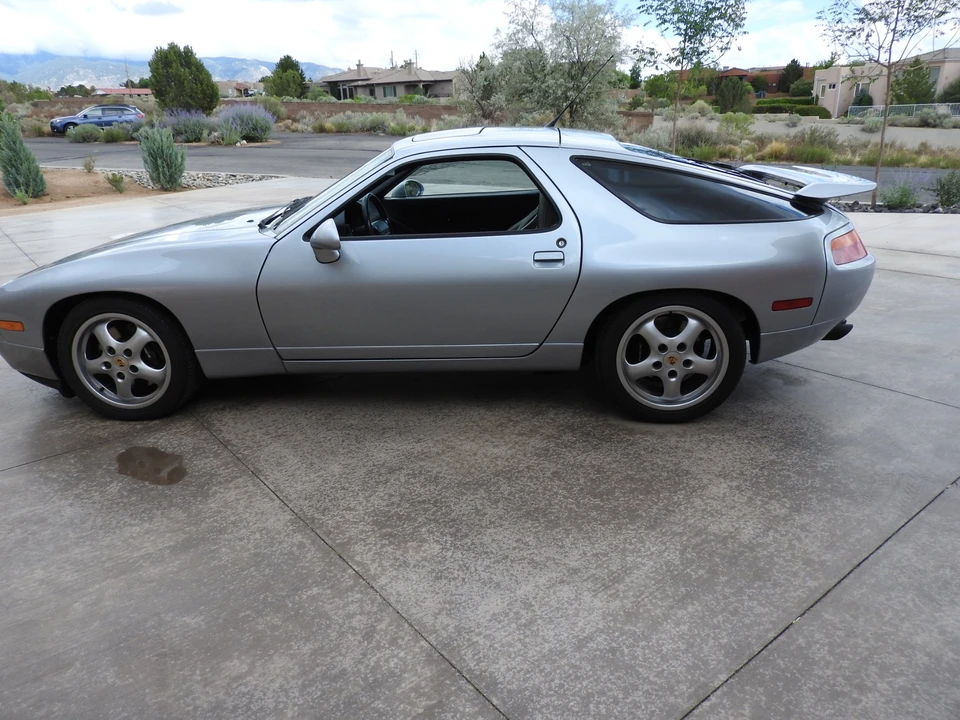 1994 Porsche 928 GTS - Image 15 of 31